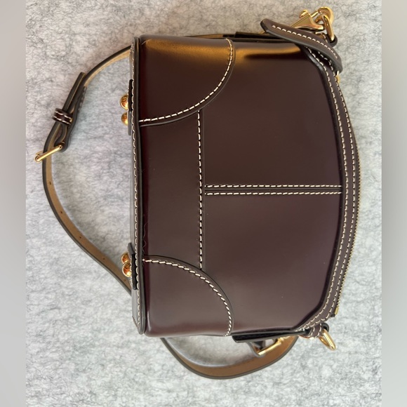 Dooney and Bourke purse - Picture 3 of 6